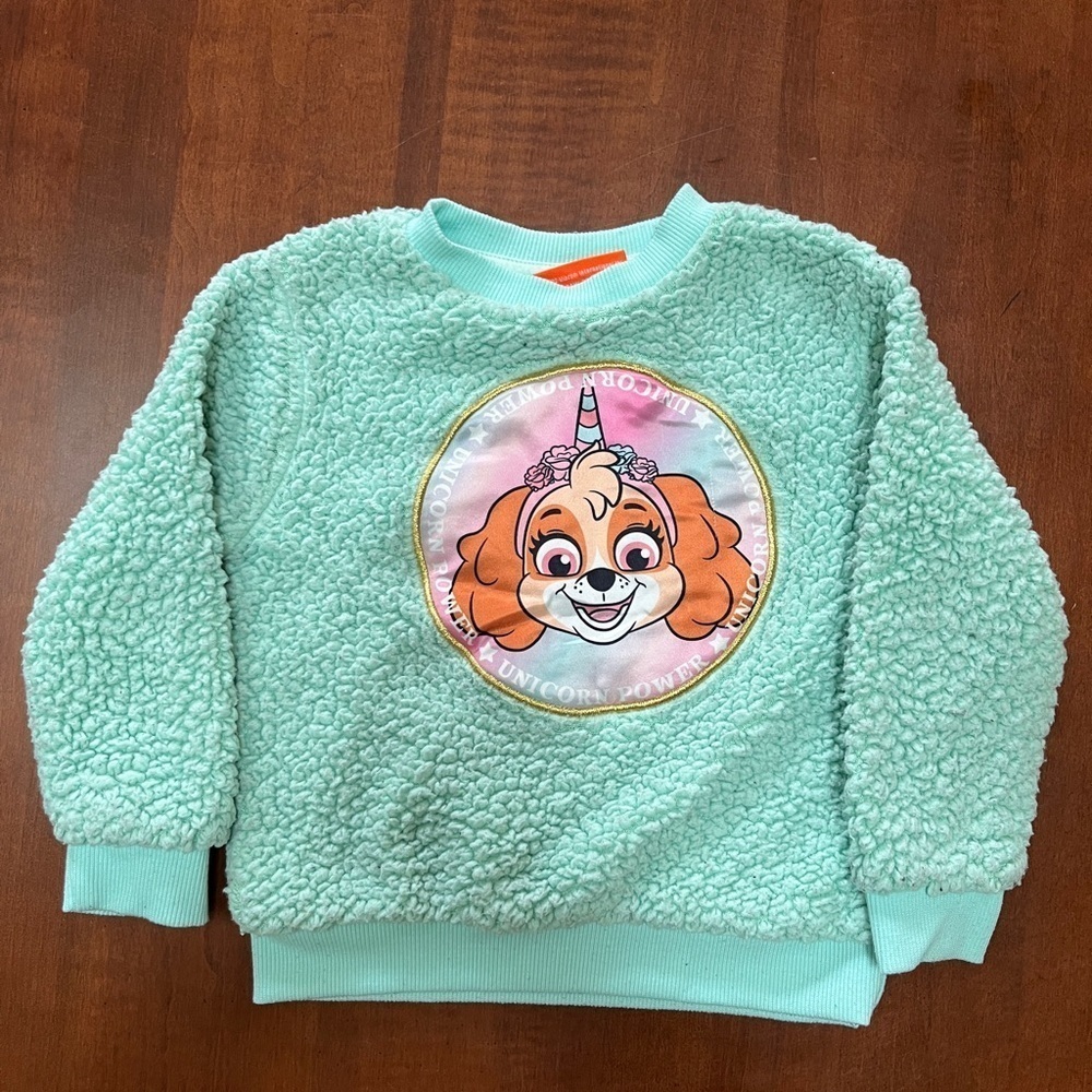 Nickelodeon girls unicorn Sherpa sweater size 2T